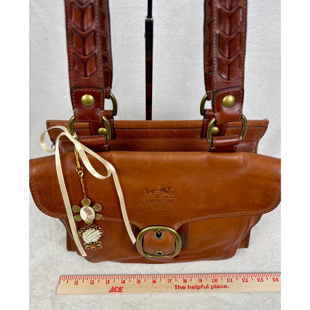 Coach Vintage Y2K Legacy Bleeker Flap Shopper in Brittish Tan Vachetta Leather - Picture 10 of 16